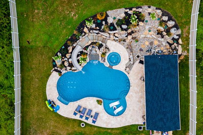 Yosemite R - Newtown Square, PA - A bird's eye view of a backyard with a swimming pool and landscaping